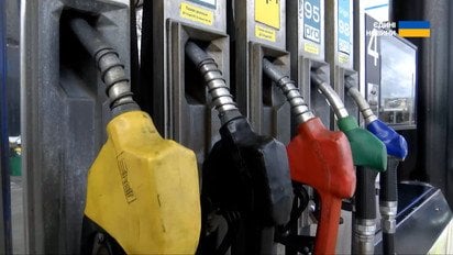 АМКУ перевірить підвищення цін на заправках: чи здешевшає бензин?