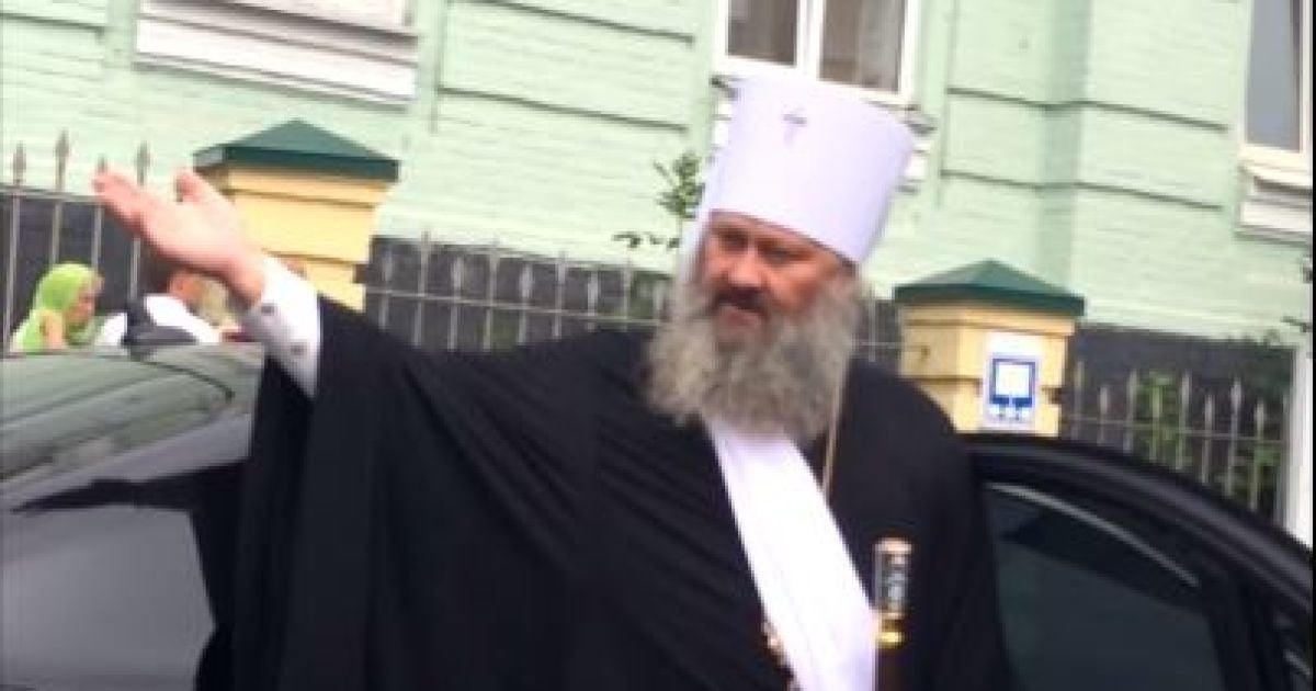 Настоятель проігнорував зауваження поліції