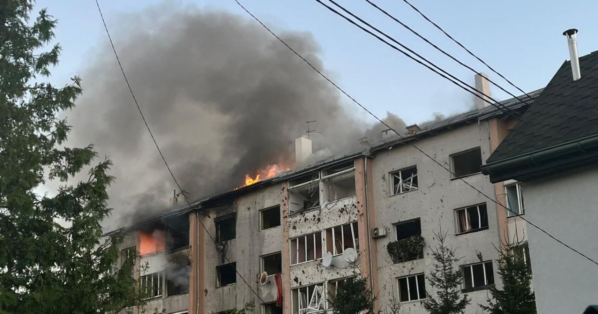 Во Львове идет эвакуация местных жителей после обстрела