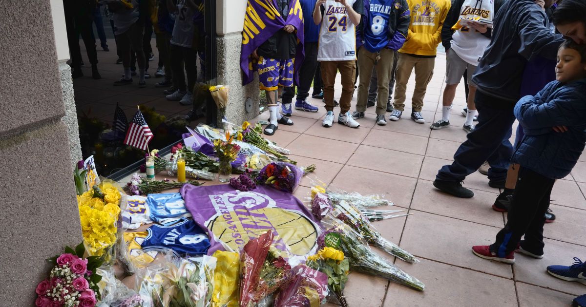 Кобі Браянт, вшанування пам'яті_6 / © Associated Press
