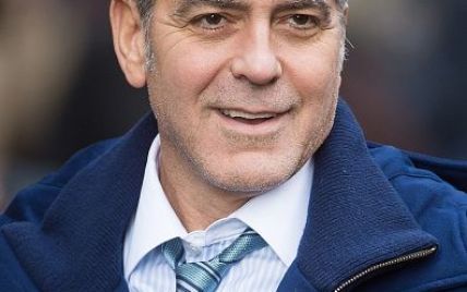 Джордж Клуни выступил за естественную красоту мужчин