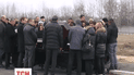 Под звуки саксофона Михаила Чечетова похоронили на южном кладбище в Киеве