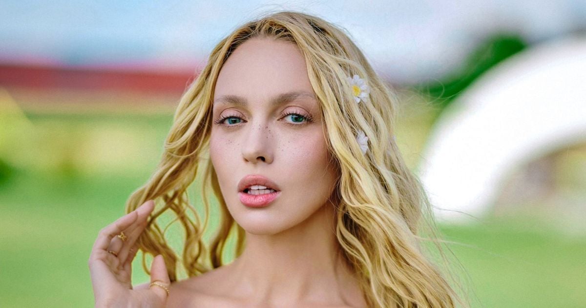 Оля Полякова рассказала, какой профессией овладела ее младшая дочь в ...