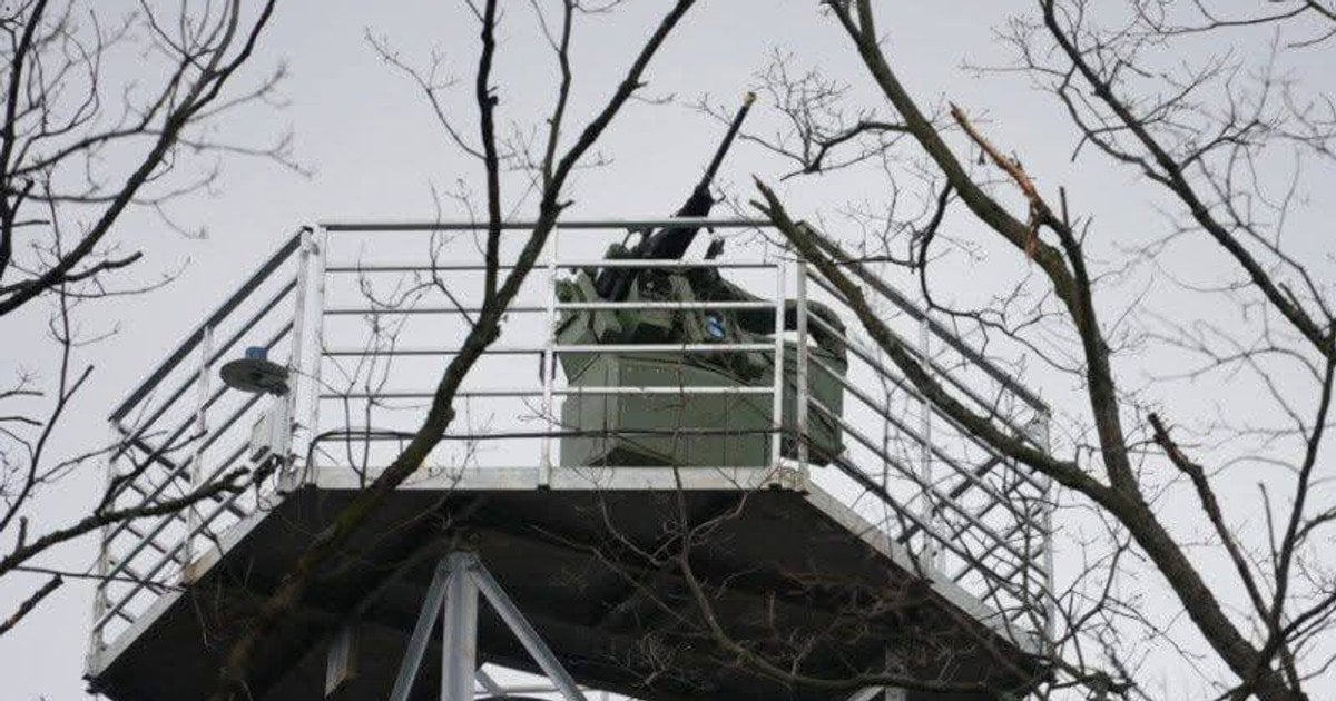 В Україні запрацював фрагмент приватної інноваційної системи ППО на основі дистанційно керованих кулеметів