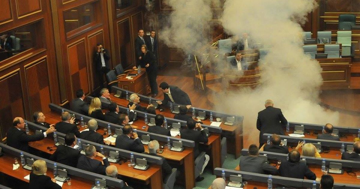 Оппозиция газом опротестовала соглашение с Сербией / © kosovapress.com