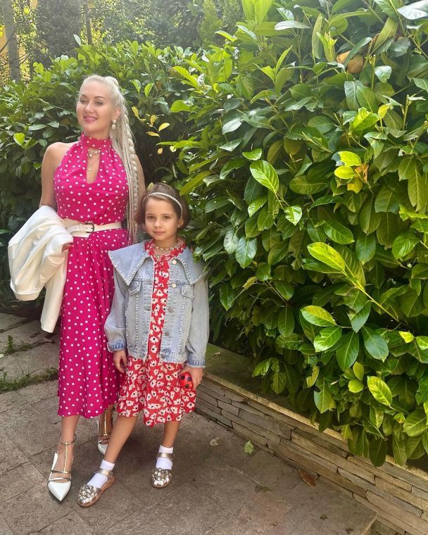 Екатерина Бужинская с дочерью / © instagram.com/buzhynska
