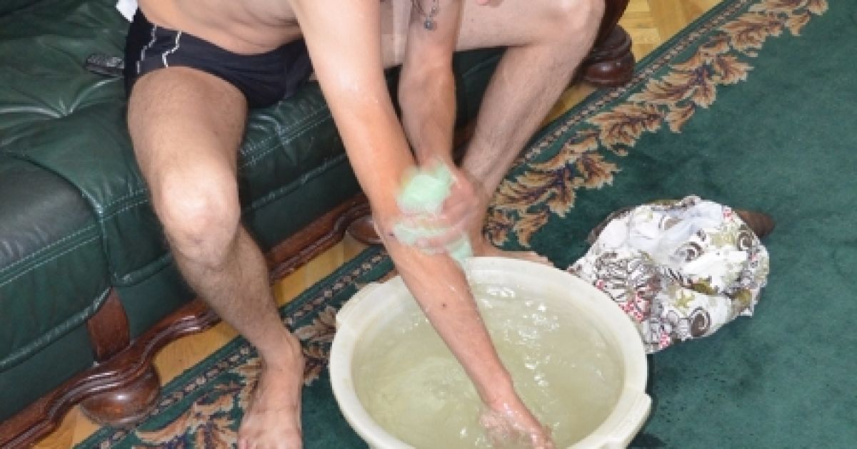 Лучанин Илья Токаренко нашел нестандартный способ против отключения горячей воды.