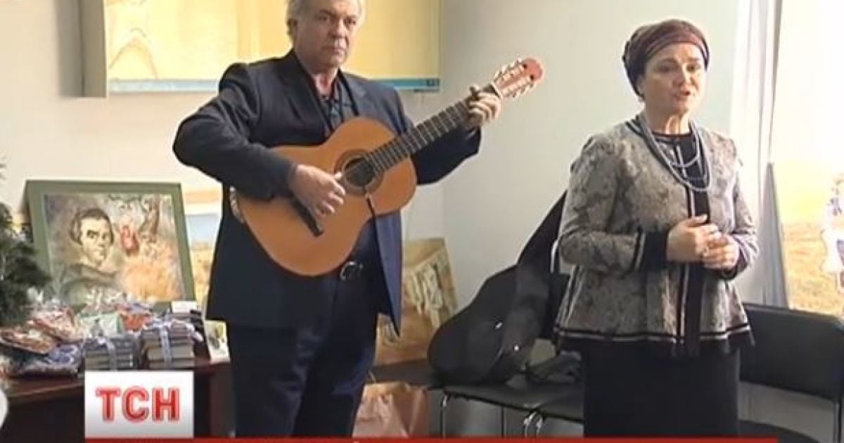 Сумская спела для бойцов трогательную песню