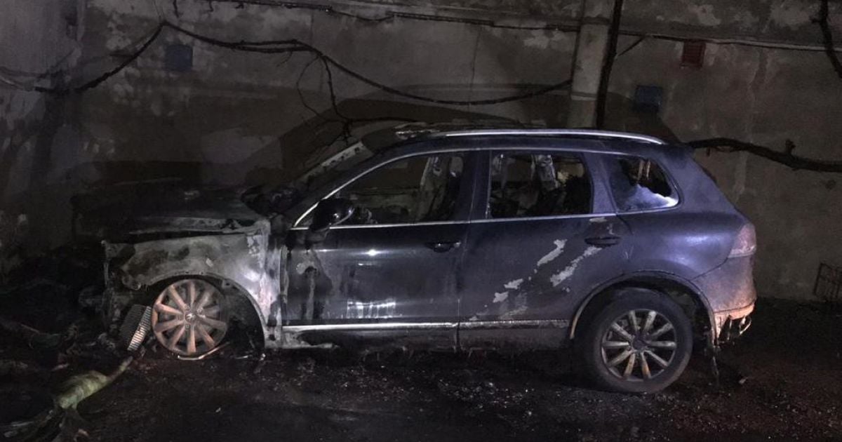 В Одесі згорів вщент автомобіль журналіста: що відомо (фото, відео)