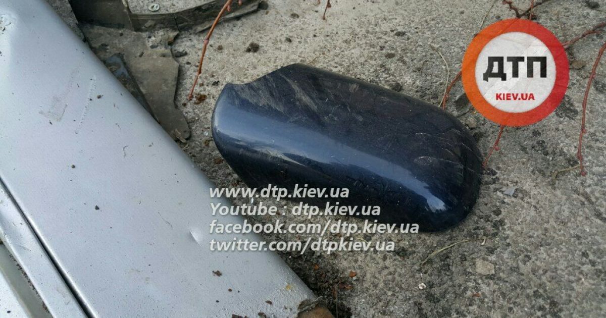 На місці аварії на бульварі Шевченка в Києві / © facebook.com/dtp.kiev.ua