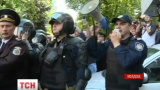 Масовими сутичками із поліцією закінчилися протести у Молдові