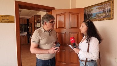 Операции с фонариками и вымогательство денег: ветераны требуют увольнения директора больницы