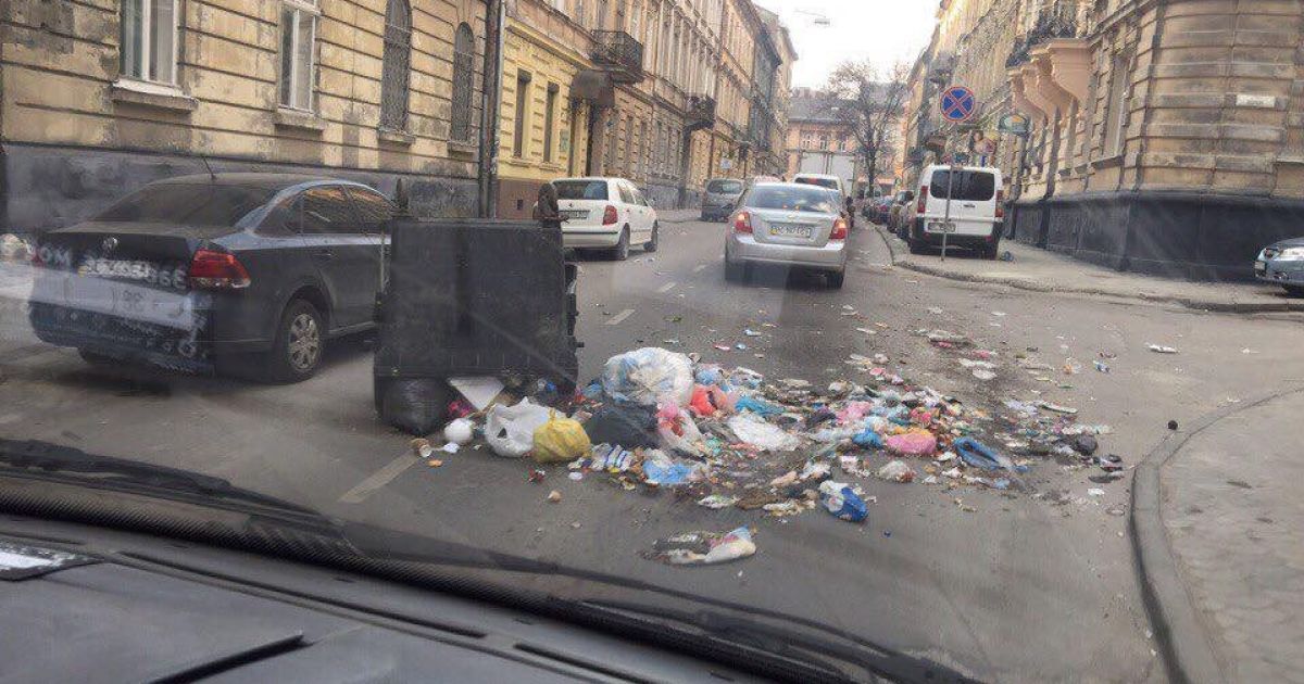 львівське сміття_2 / © facebook/Игорь Зинкевич
