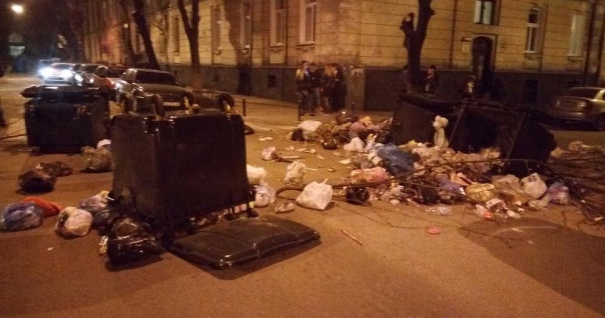 львівське сміття_7 / © facebook/Игорь Зинкевич