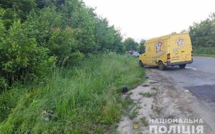 Врезался в микроавтобус: в Тернопольской области в ДТП погиб 13-летний школьник (фото)