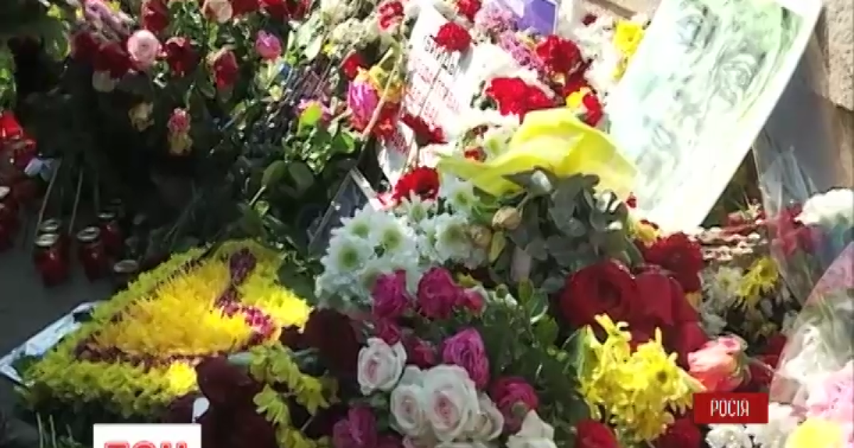 Немцов был застрелен вечером 27 февраля на Большом Москворецком мосту в центре российской столицы