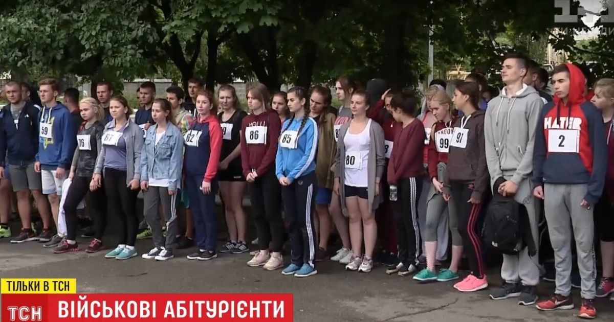 Вступна кампанія: у військових вишах говорять про "жіночий" рекорд