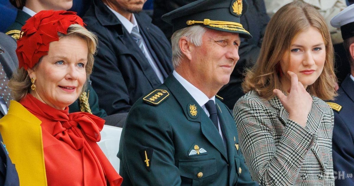 Королева Матильда та король Філіп з дочкою принцесою Єлизаветою