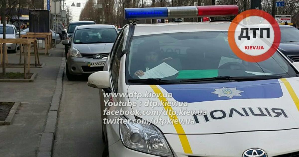 На місці аварії на бульварі Шевченка в Києві / © facebook.com/dtp.kiev.ua