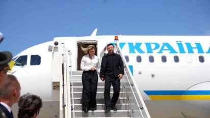 Зеленський з першою леді прибули до Франції
