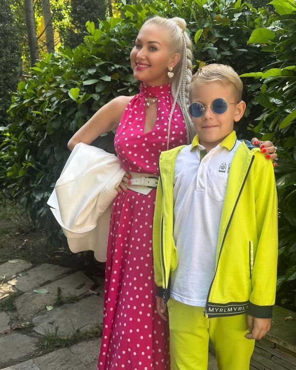 Екатерина Бужинская с сыном / © instagram.com/buzhynska