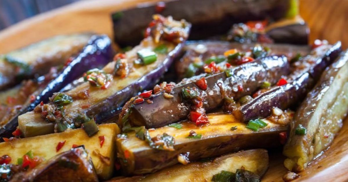 Баклажани в кисло- солодкому соусі