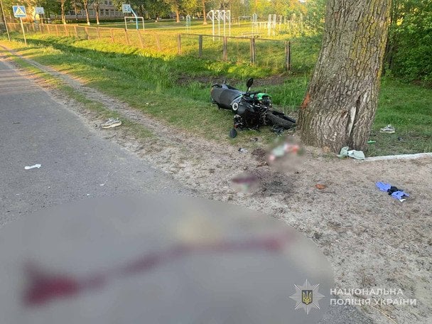 Місце ДТП з мотоциклом на Волині / © Поліція Волинської області/Facebook