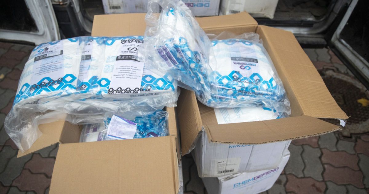 Спасательные службы Киева получили 1000 высокотехнологичных спецкомбинезонов - Виталий Кличко
