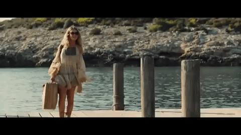 Зірки на прем'єрі фільму Mamma Mia!: Стріп у синій сукні, Джеймс у пишній