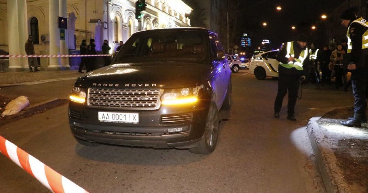 У Києві стріляли в Range Rover_1 / © Информатор Киев