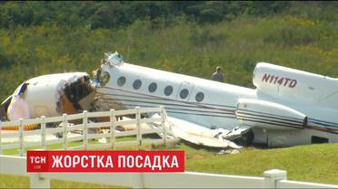 В США разбился небольшой реактивный самолет во время посадки
