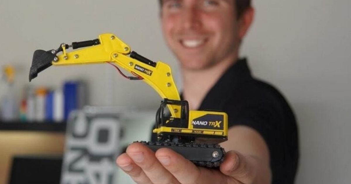 Найменший у світі повнофункціональний екскаватор