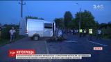 Более 20 туристов пострадали в аварии возле Черновцов