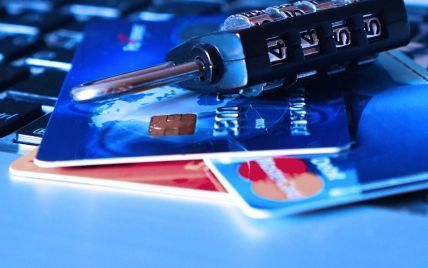 Російські хакери виклали на "чорний ринок" дані про мільйон кредитних карток: хто може постраждати
