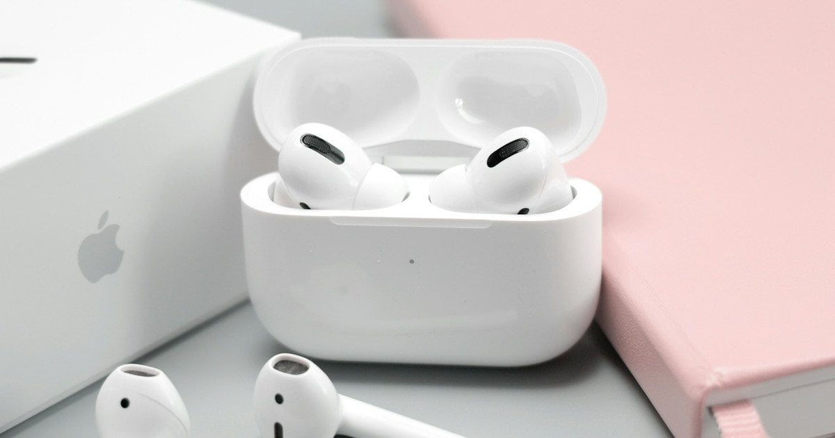 Як безпечно почистити AirPods