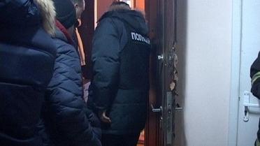 У києві жінка викинула з вікна дитину і вистрибнула сама_3 / © ГУ НП у м. Києві