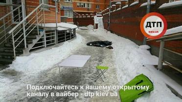у києві жінка з дитиною викинулася з вікна_1 / © Facebook/Влад Антонов