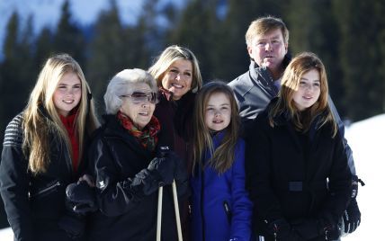 Все на лыжах: королевская семья Нидерландов отдыхает на австрийском курорте