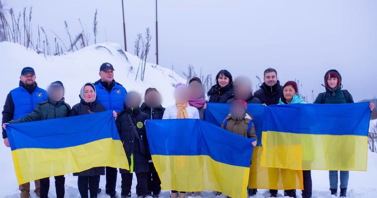 Украинские дети, которых вернули домой
