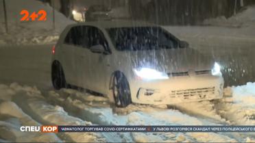 Американський штат Каліфорнія оговтується від наслідків рекордного шторму