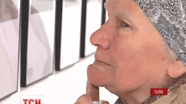 Газета "День" відкрила у Львові виставку фоторобіт, на яких відображені події року