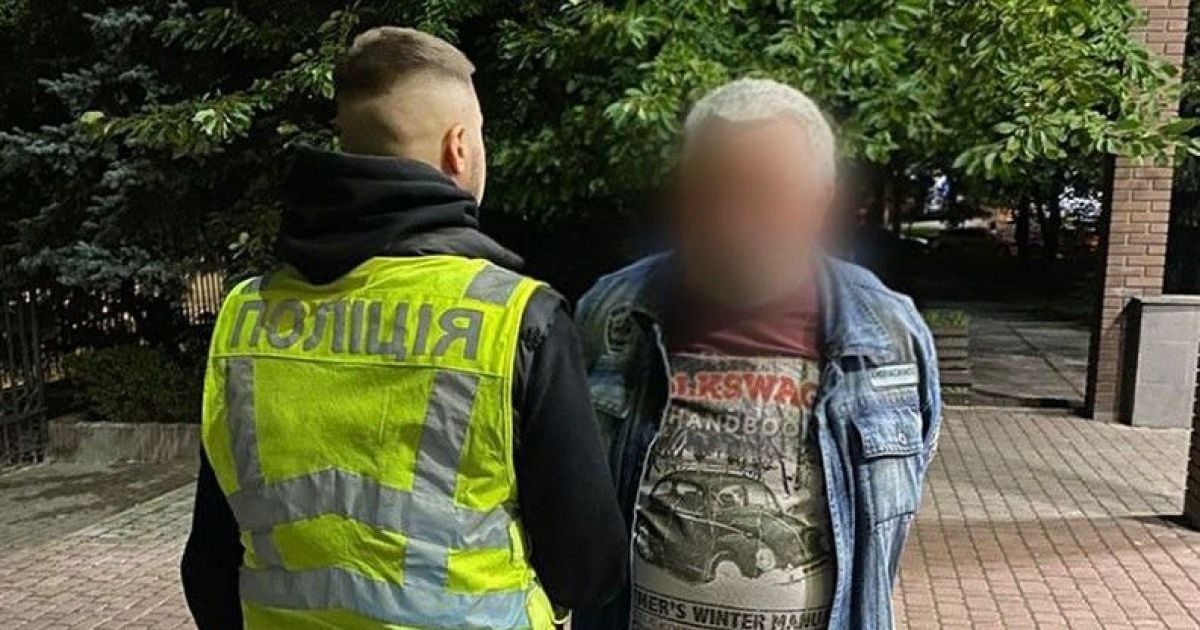 Поліцейські затримали квартирника, який викрав у киянки понад 400 тисяч гривень