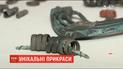 Сумчани передали краєзнавчому музею колекцію унікальних бронзових прикрас