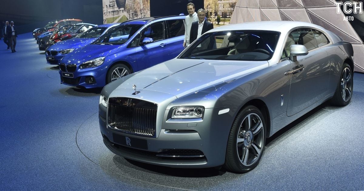 Два Rolls-Royce і 33 Porsche. Які елітні авто українці купили за лютий
