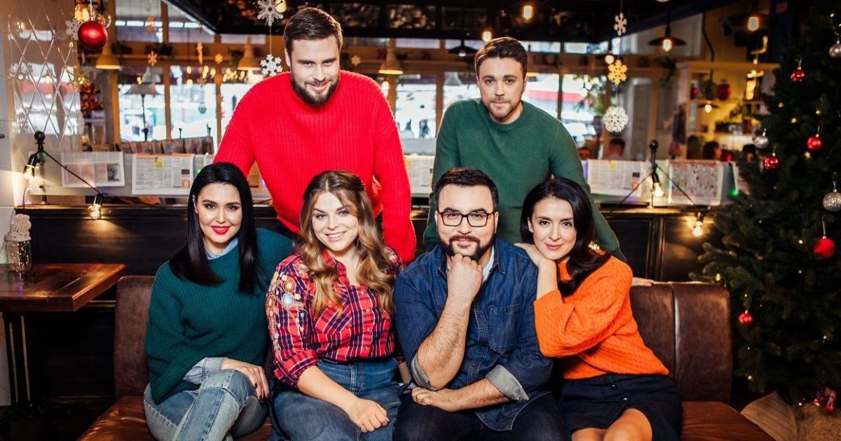 "Сніданок з 1+1" зняв свою версію відомої сцени з серіалу "Друзі" 