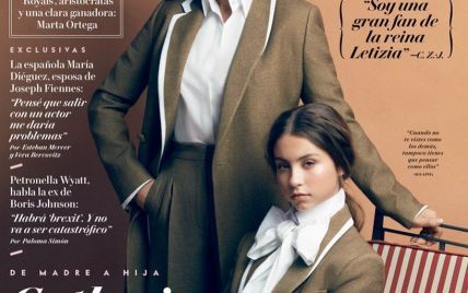 Стильные Кэтрин Зета-Джонс с 16-летней дочерью украсили обложку известного глянца