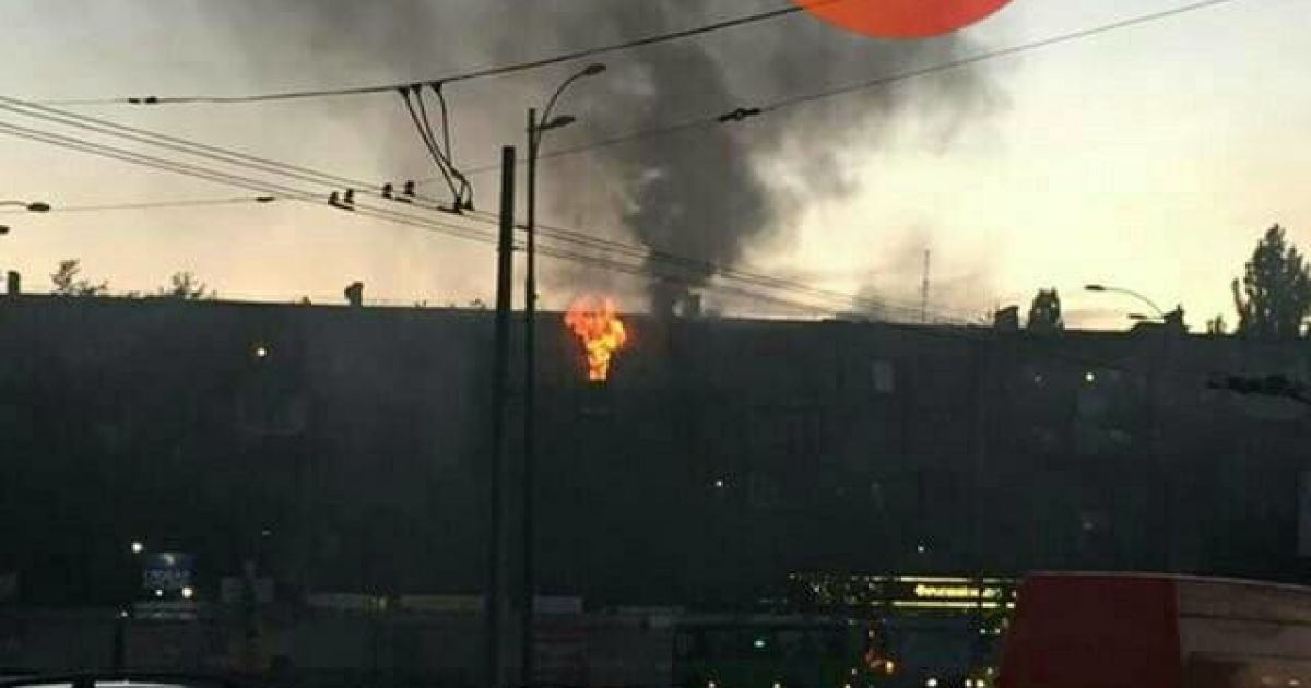 пожежа на дарницькій площі_3 / © dtp.kiev.ua