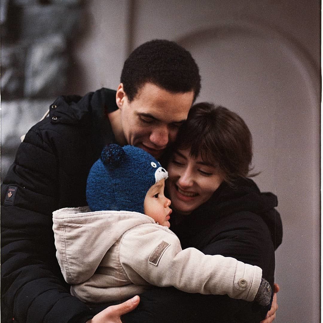 Віктор Стороженко з дружиною та сином / © instagram.com/martinfildman