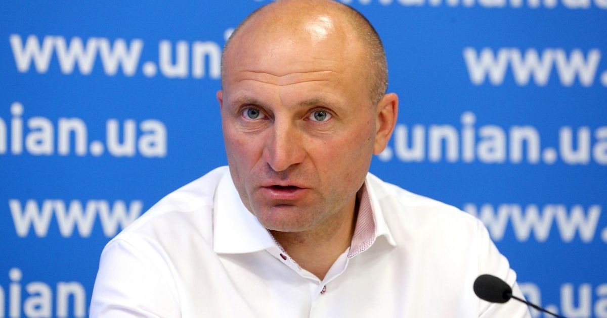 Суд не задовольнив позов мера Черкас, який хотів стягнути з Зеленського гривню за "бандита"