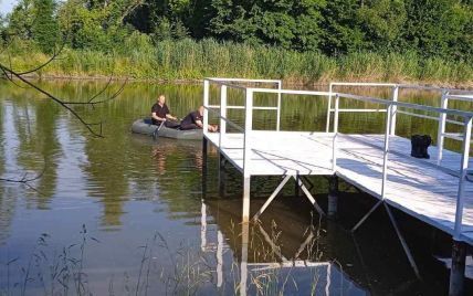 Нырнул в озеро и не выплыл: во Львовской области утонул парень